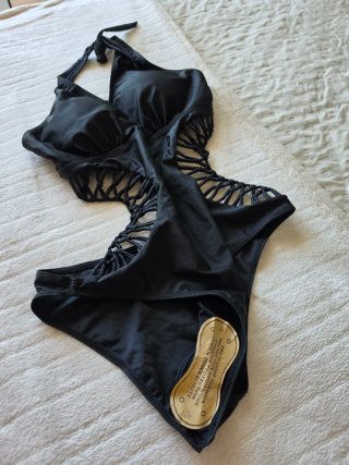 Bañador negro mujer
