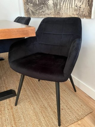 Mesa comedor y 6 sillas terciopelo negro