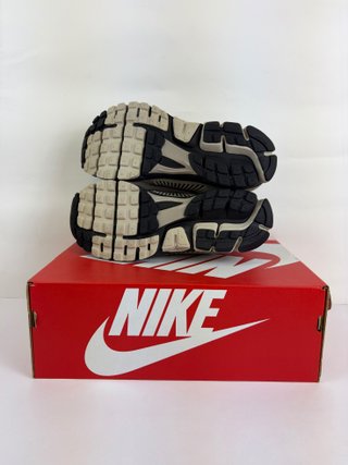 Nike Zoom Vomero 5 Black Cream Talla 43...