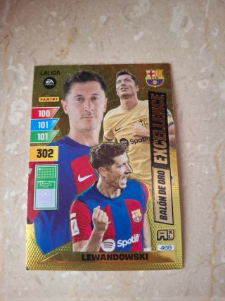Carta Panini Adrenalyn XL Lewandowski 2023-24