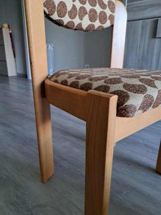 Sillas vintage tela y madera