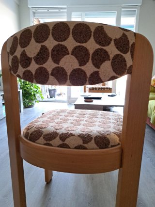 Sillas vintage tela y madera