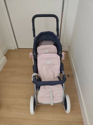 Carrito de muñecas para trillizos