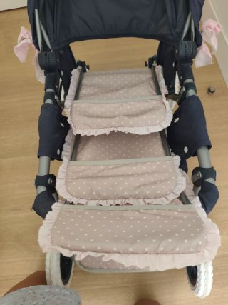 Carrito de muñecas para trillizos