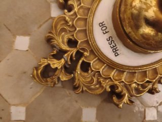 Timbre Decorativo "Press For Champagne"
