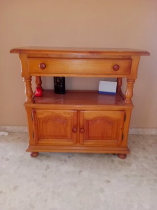 Mueble recibidor o TV madera