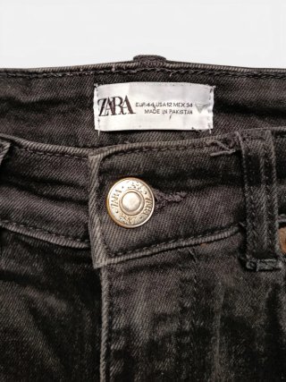 Pantalones flare negros Zara