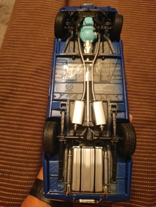 Coche americano escala 1:18