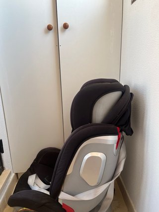 Silla de coche para bebé negra