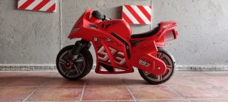 Moto GP Infantil Roja