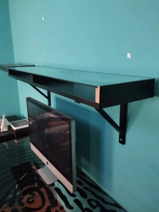 Estantería flotante cristal y madera