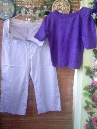 Conjunto: Camiseta Morada y Pantalón lila
