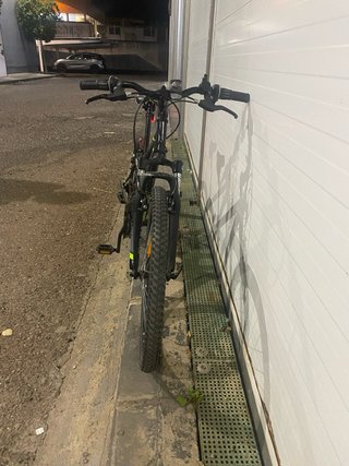 Bicicleta Rockrider niño negra y verde