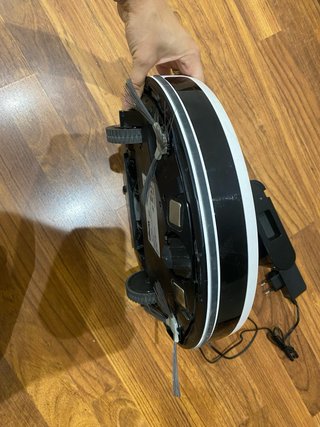 Robot aspirador y friegasuelos Venga
