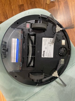 Robot aspirador y friegasuelos Venga