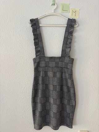 Crea tu propio lote de ropa.