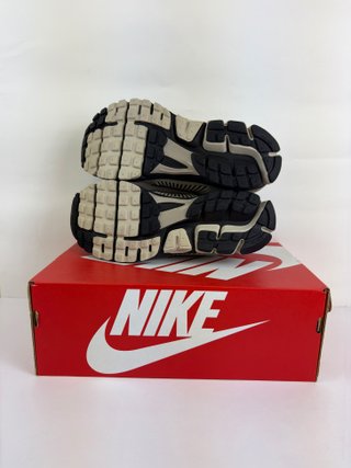 Nike Zoom Vomero 5 Black Cream Talla 40...