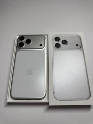 iPhone 17 Pro Max Plata