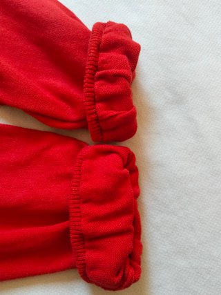 Chaqueta roja cuello redondo