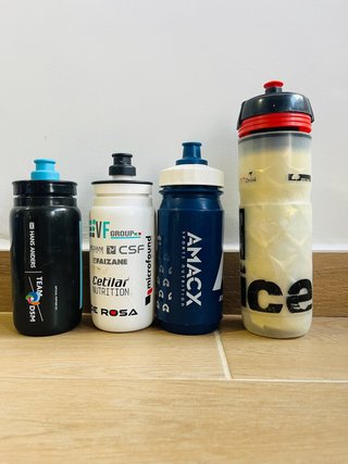 Lote bidones ciclismo variados