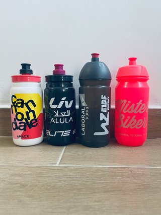 Lote bidones ciclismo variados