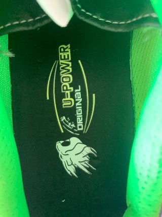 Zapatillas U-Power grises y verdes