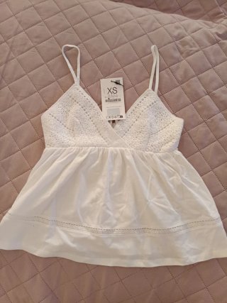 Top blanco crochet XS