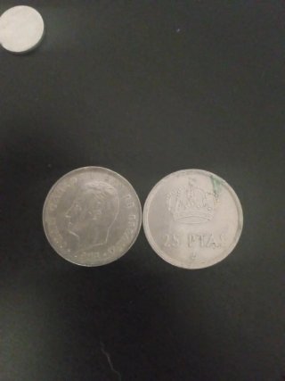 2 Monedas 25 Pesetas 1975