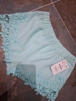 Conjunto Zara Trafaluc verde claro talla M. NUEVO