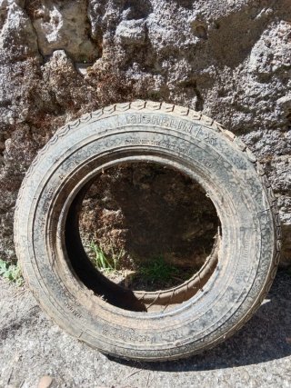 Neumático Clásico Original Michelin ZX 145 SR 13