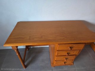 Escritorio madera maciza con cajones