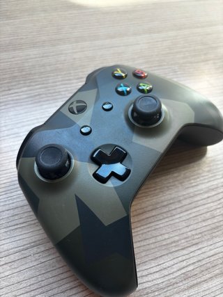 Mando Microsoft Xbox One Wireless Camuflaje
