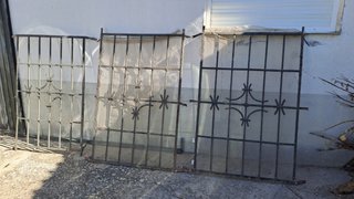 Rejas antiguas de forja para ventanas