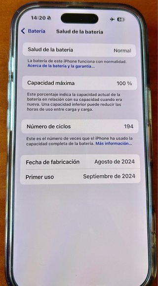 iPhone 16 Pro Dorado