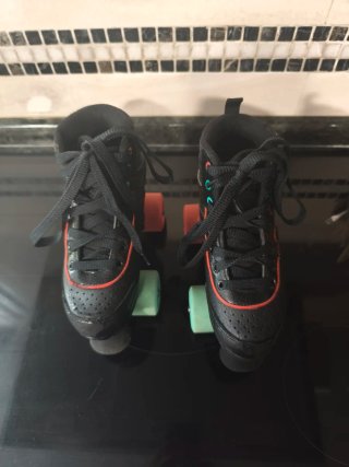 Patines Oxelo Talla 33 Negros