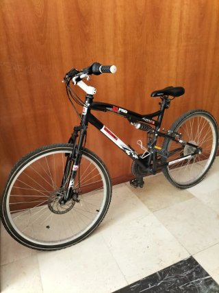 Bicicleta Montaña/Ciudad Negra Como Nueva Revisada
