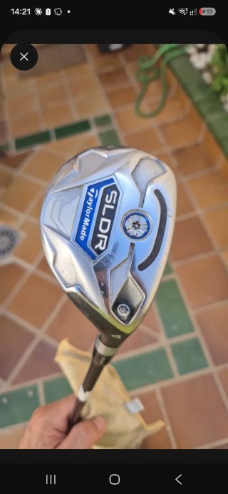 Lote Palos Golf TaylorMade, Titleist, Nike