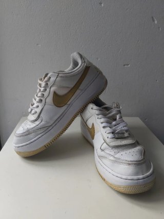 Zapatillas Nike Air Force 1 Shadow Doradas