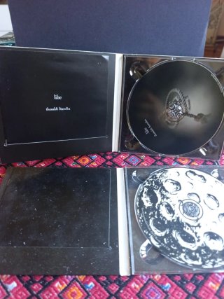 Lote 2 CDs Libe: ihesaldi handia, Ilargia erori da
