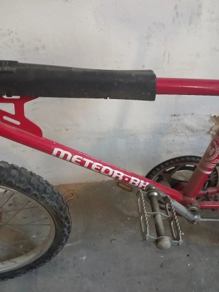 Bicicleta Motoreta Roja