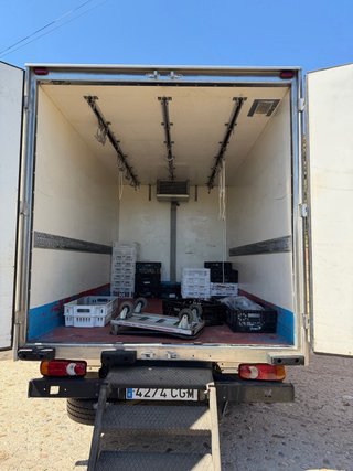 Nissan Cabstar 2003