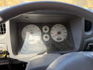Nissan Cabstar 2003