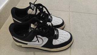 Nike Air Force 1 Negras y Blancas