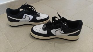 Nike Air Force 1 Negras y Blancas