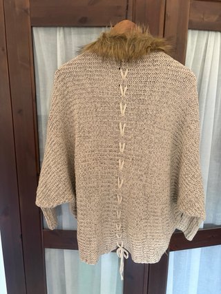Chaqueta de hilo con pelo sintético