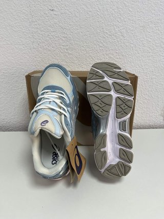 Asics Gel Azul claro