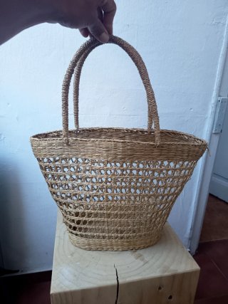 Bolso de playa de mimbre