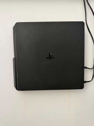 Consola PS4 500GB Negra