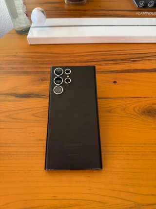 Samsung Galaxy S22 Ultra 5G Preto