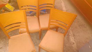 Conjunto sillas comedor madera sin arañazos